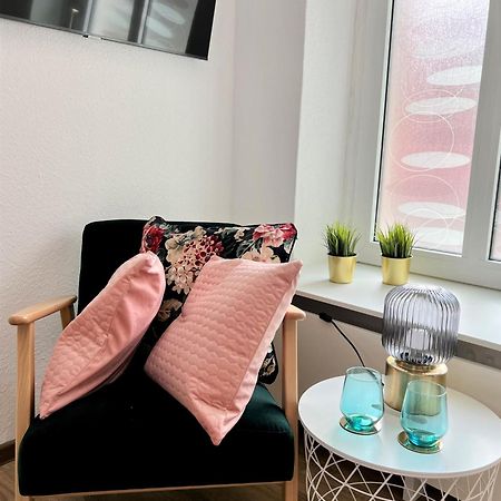 Zentrales Apartment Am Hafen Inklusive Netflix! Emden Luaran gambar