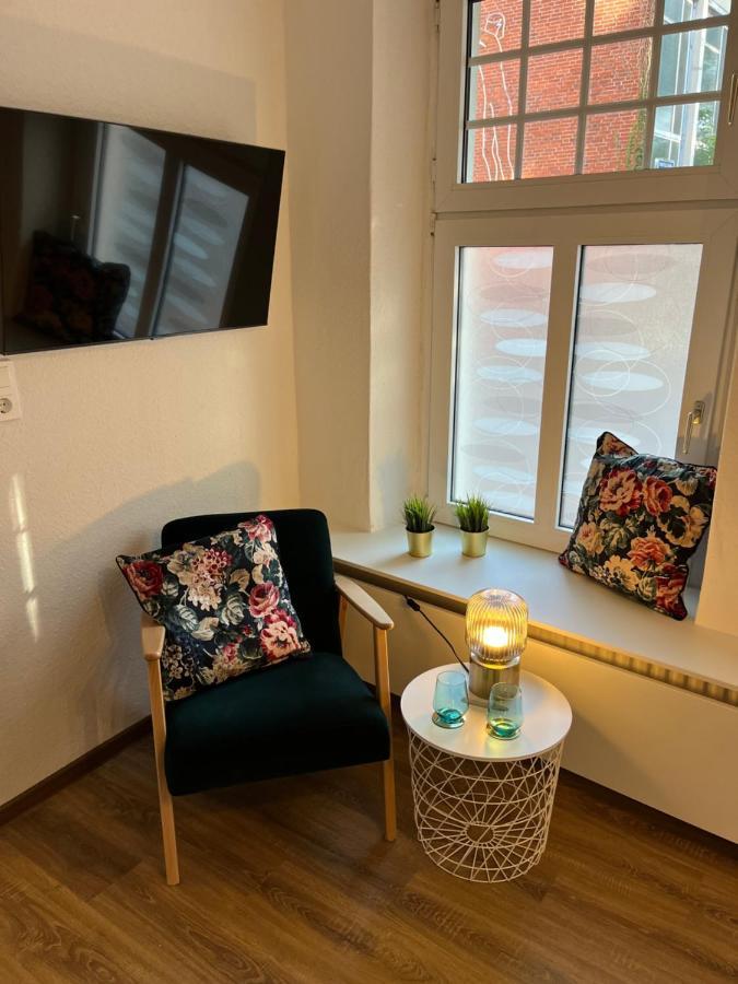 Zentrales Apartment Am Hafen Inklusive Netflix! Emden Luaran gambar
