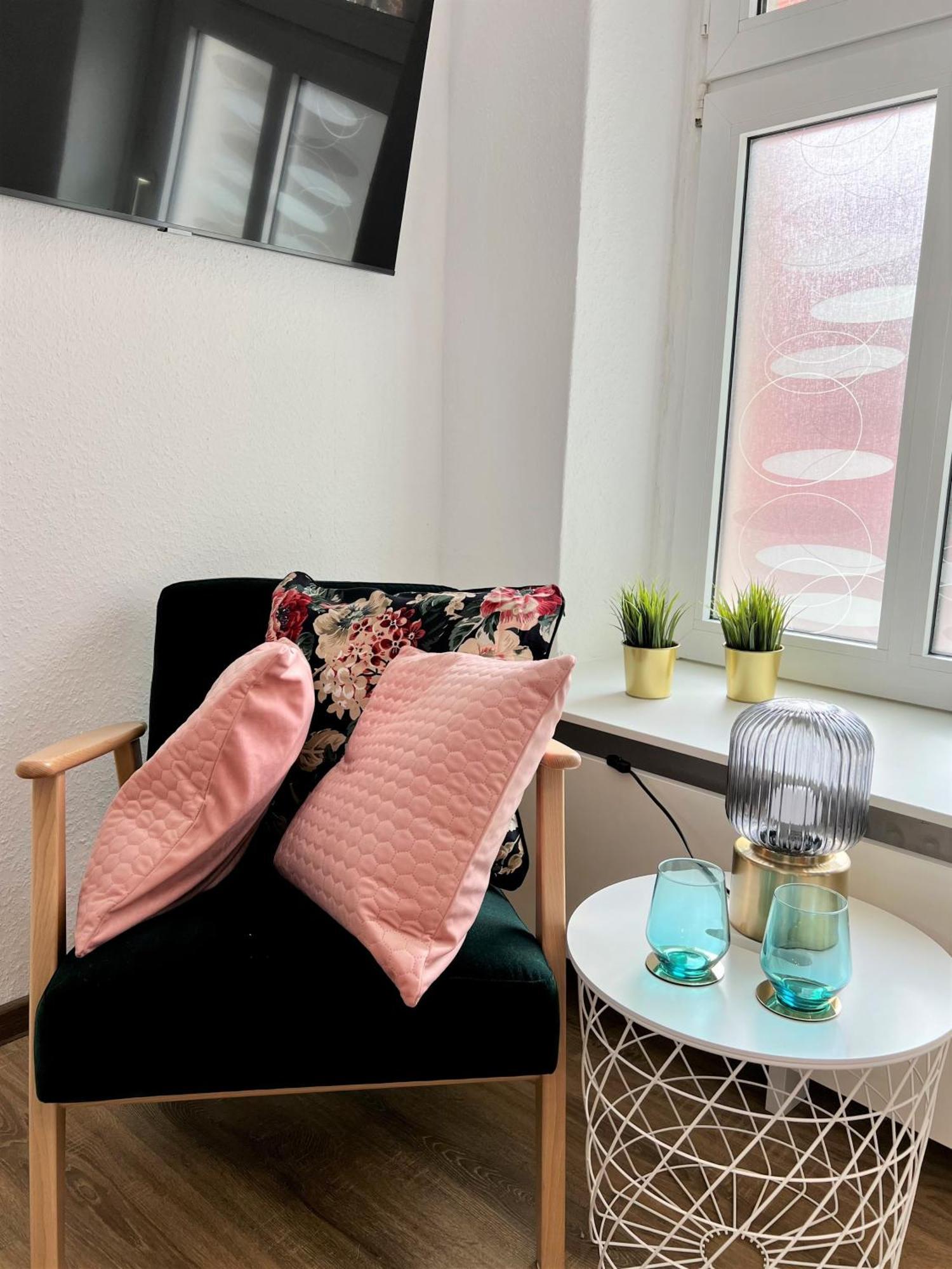 Zentrales Apartment Am Hafen Inklusive Netflix! Emden Luaran gambar